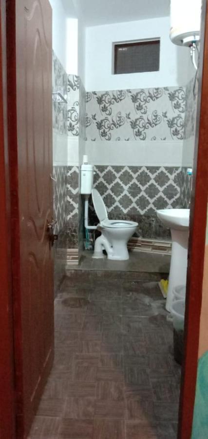 Tebaar Backpackers Hostel Rishikesh Exterior photo