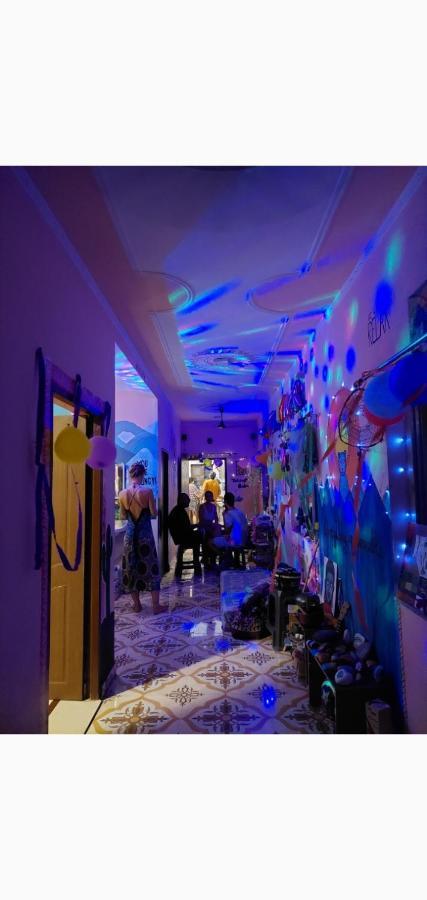Tebaar Backpackers Hostel Rishikesh Exterior photo