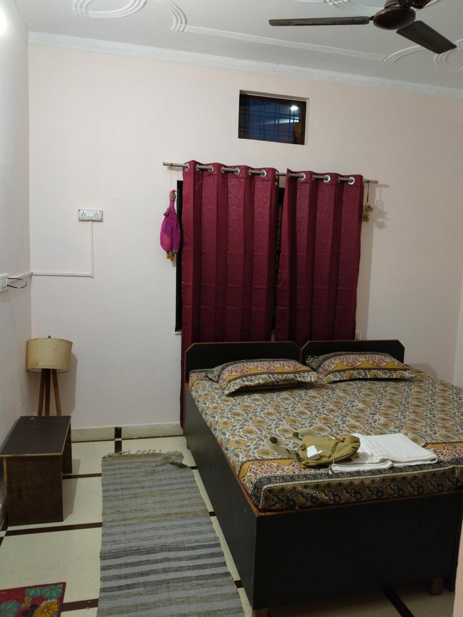 Tebaar Backpackers Hostel Rishikesh Room photo