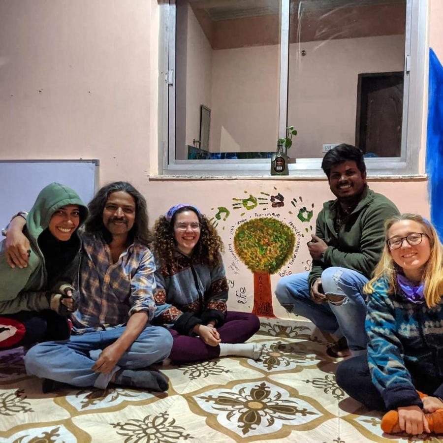 Tebaar Backpackers Hostel Rishikesh Exterior photo
